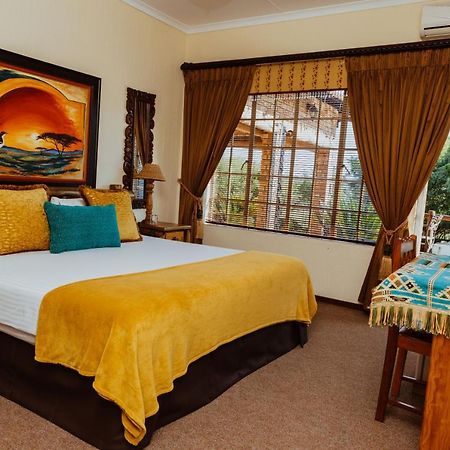 Boubou Bed And Breakfast Rustenburg Exterior photo