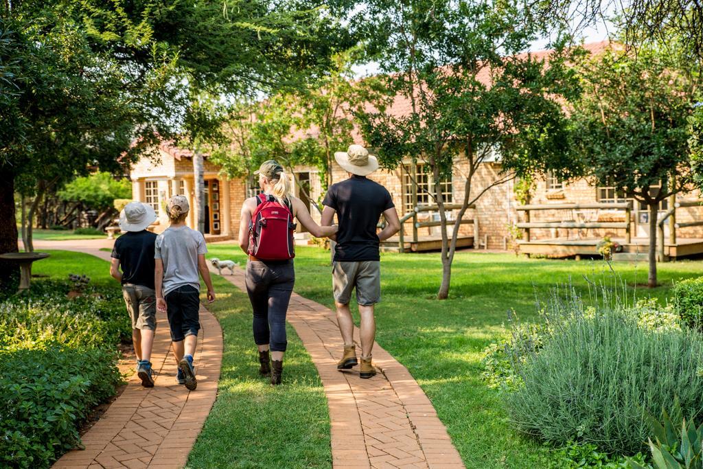 Boubou Bed And Breakfast Rustenburg Exterior photo